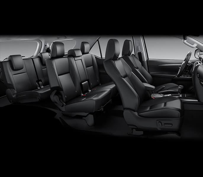 Hàng ghế sau Toyota Fortuner 2022